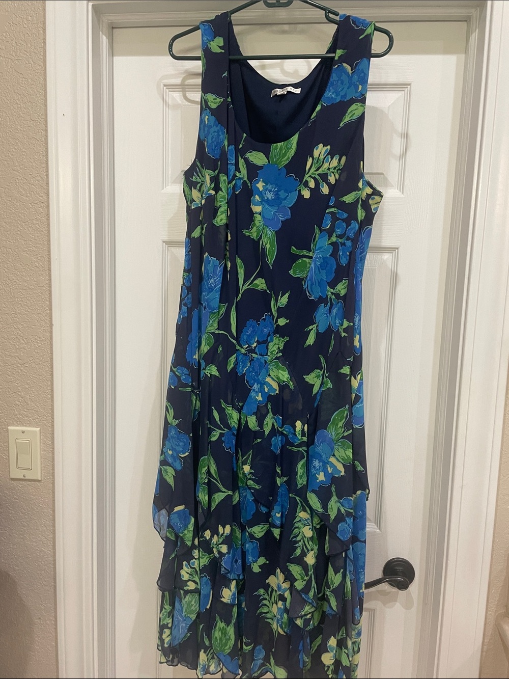 Robbie Bee Navy Midi Dress with Blue & Green Floral Print size 24